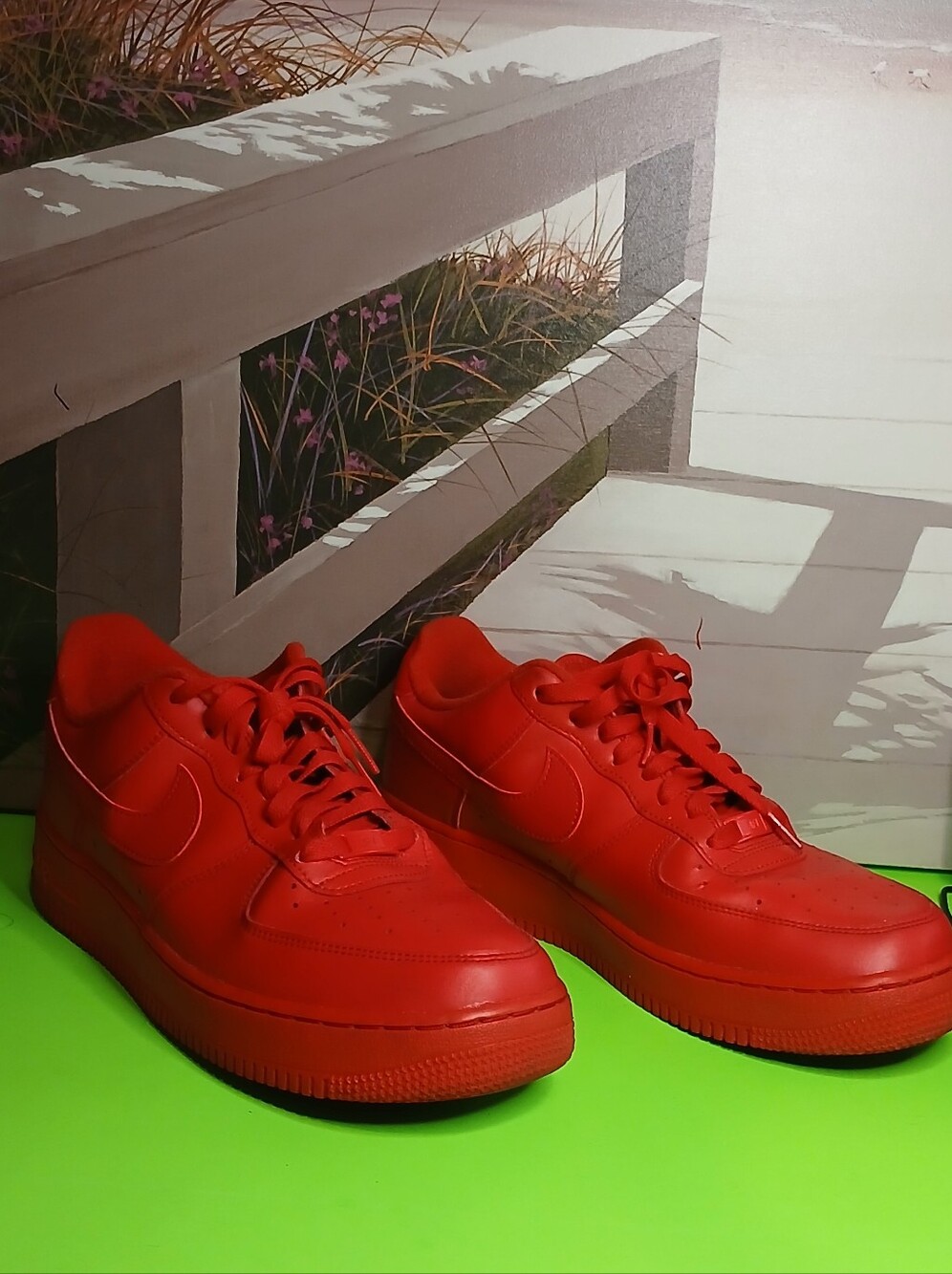 Nike Men’s Red Low-Top Sneakers